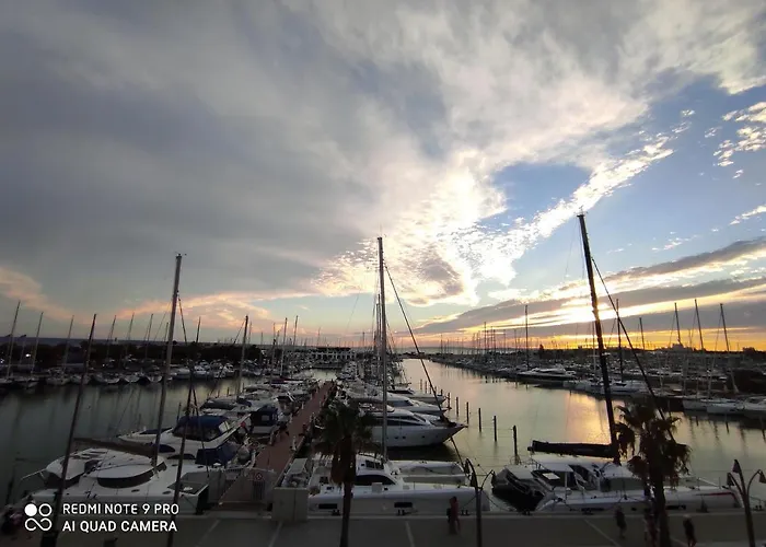 Classé 3 étoiles - Magnifique vue sur le port