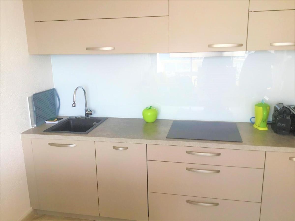 Classe 3 Etoiles - Magnifique Vue Sur Le Port - Wifi Et Clim Apartment *