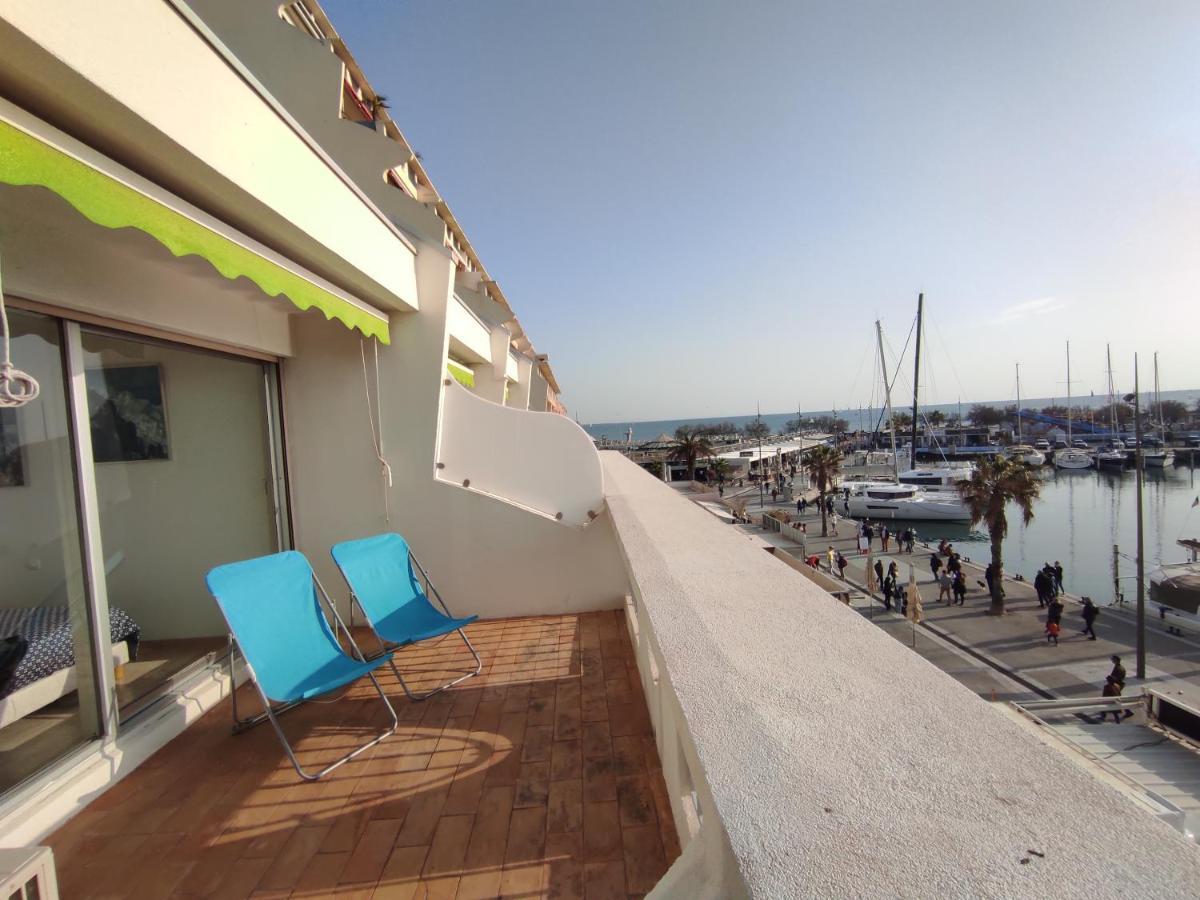 Classe 3 Etoiles - Magnifique Vue Sur Le Port - Wifi Et Clim Apartment
